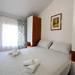Dva Oriha Appartamento Funtana