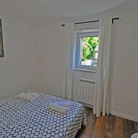 Dva Oriha Apartment *